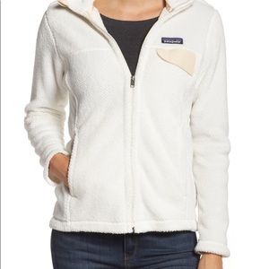 Patagonia women’s full zip jacket birch white